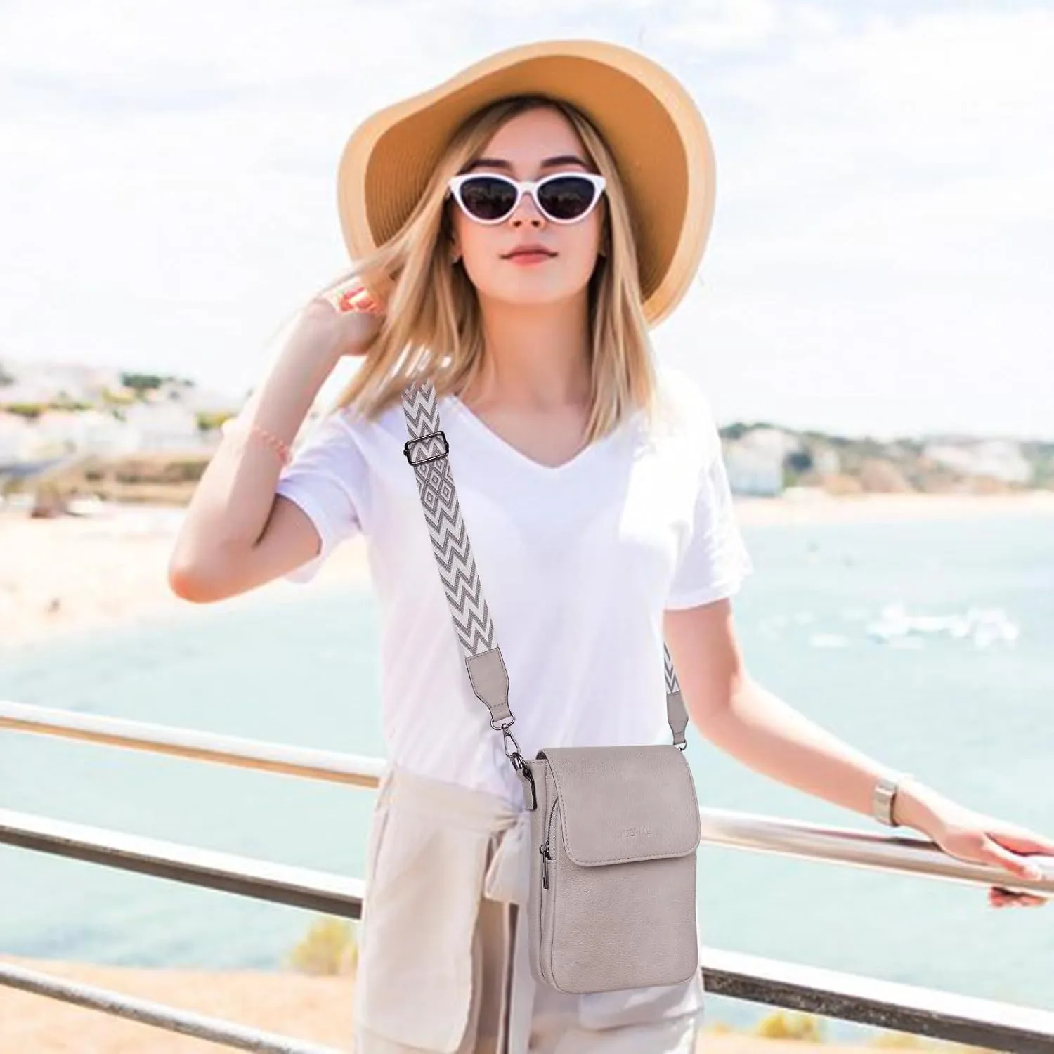 2024 Trendy Crossbody Phone Bag for Women,Mini Cell Phone Crossbody Purse Bags with Multi Pockets