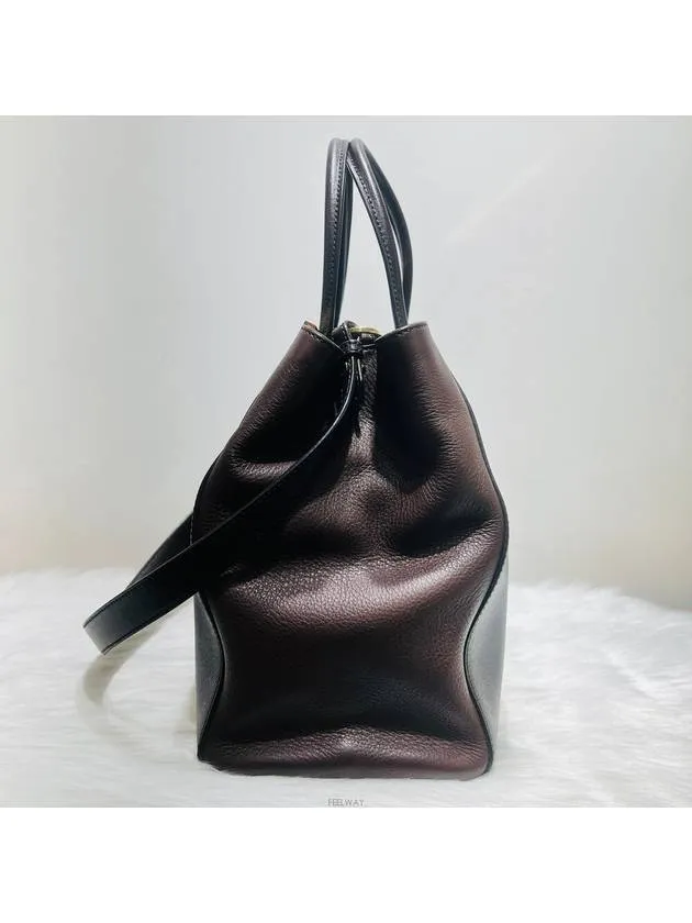 8BH250 Toujour Brown Medium Shoulder Bag