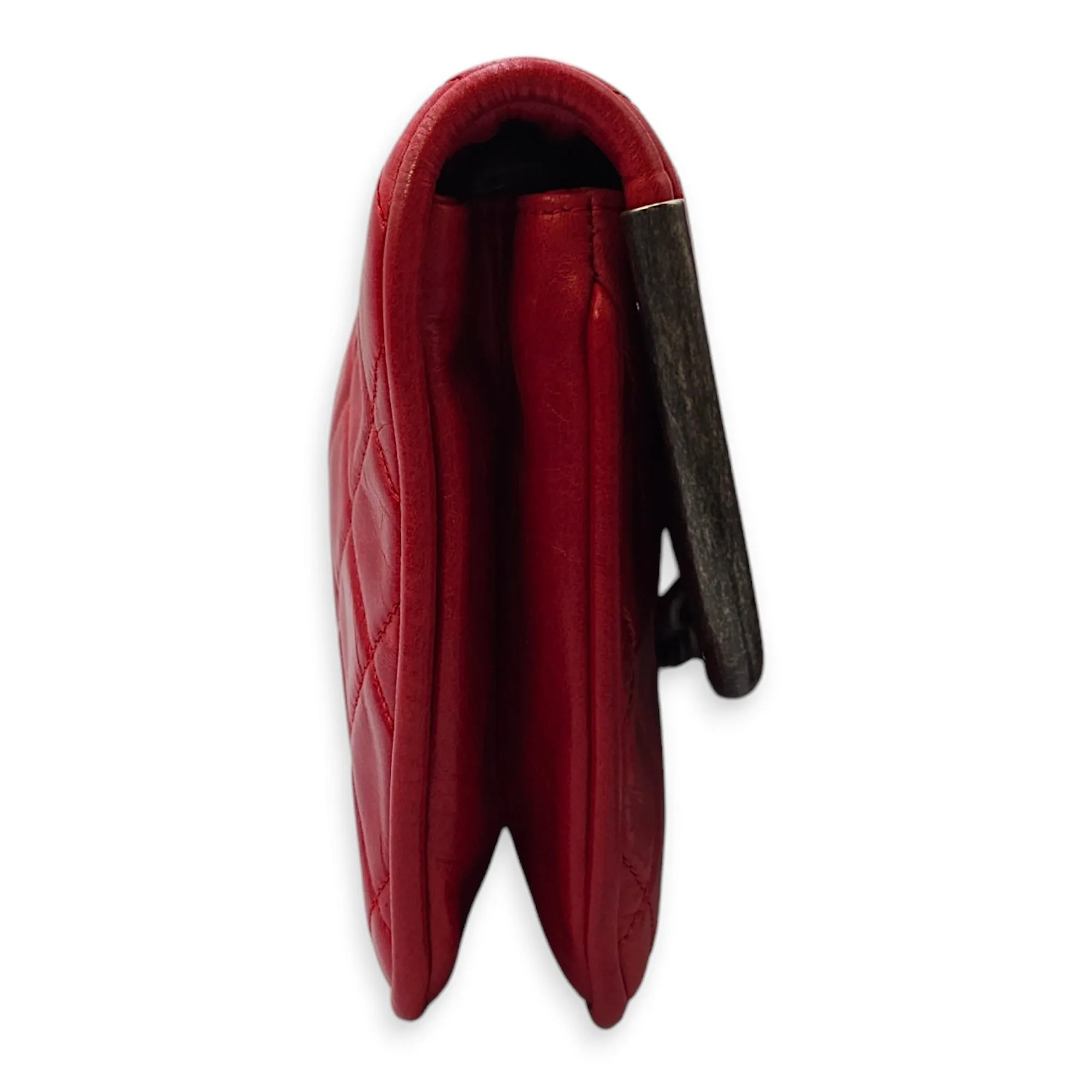 CC Quilt Red Clutch in Calfskin, Ruthenium hardware