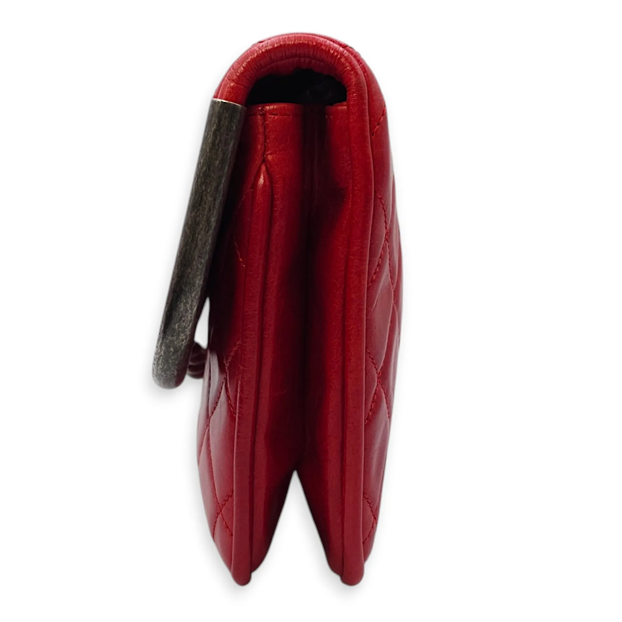 CC Quilt Red Clutch in Calfskin, Ruthenium hardware