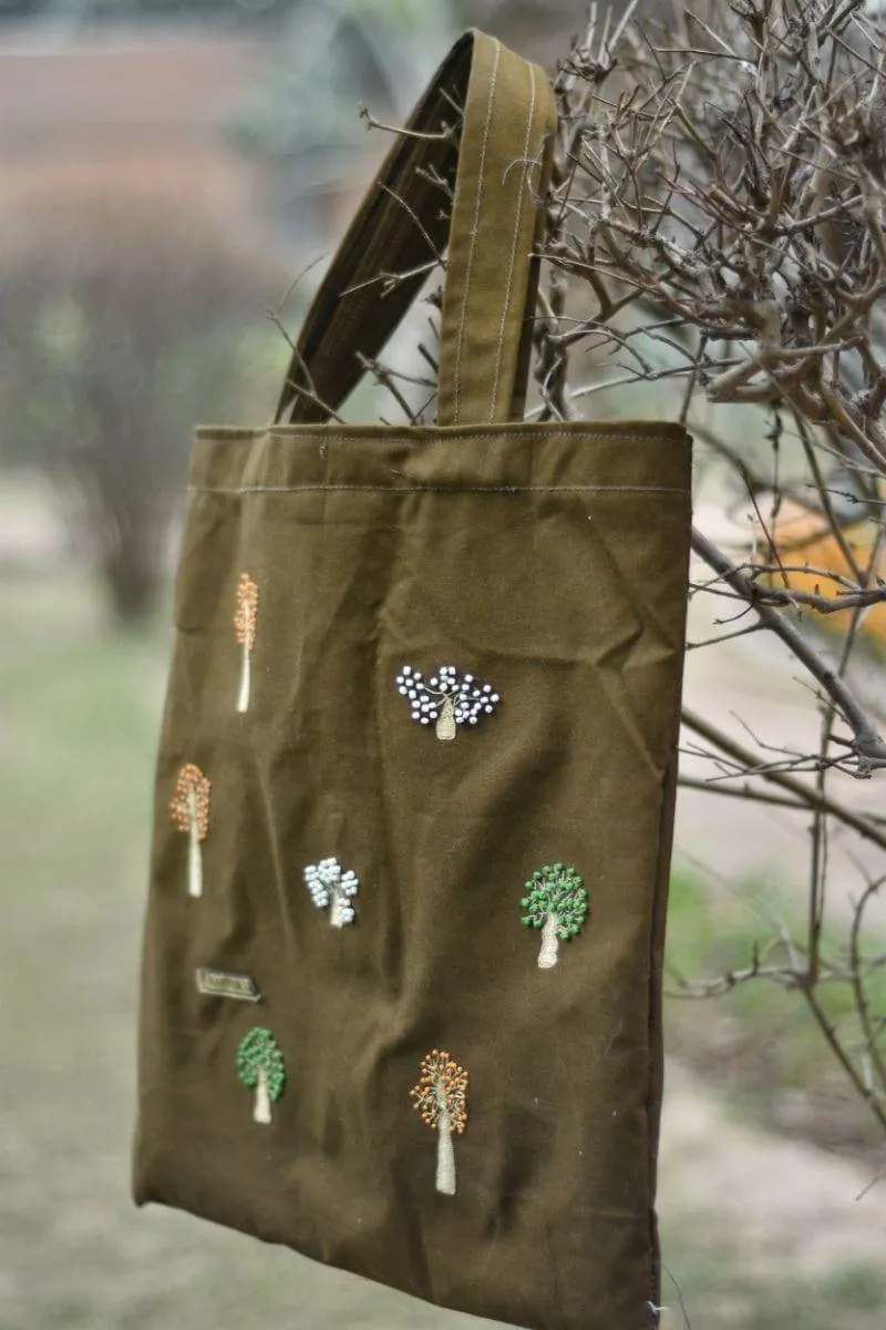 Chapter 13 - Tree Tote - 19016 - Dark Brown