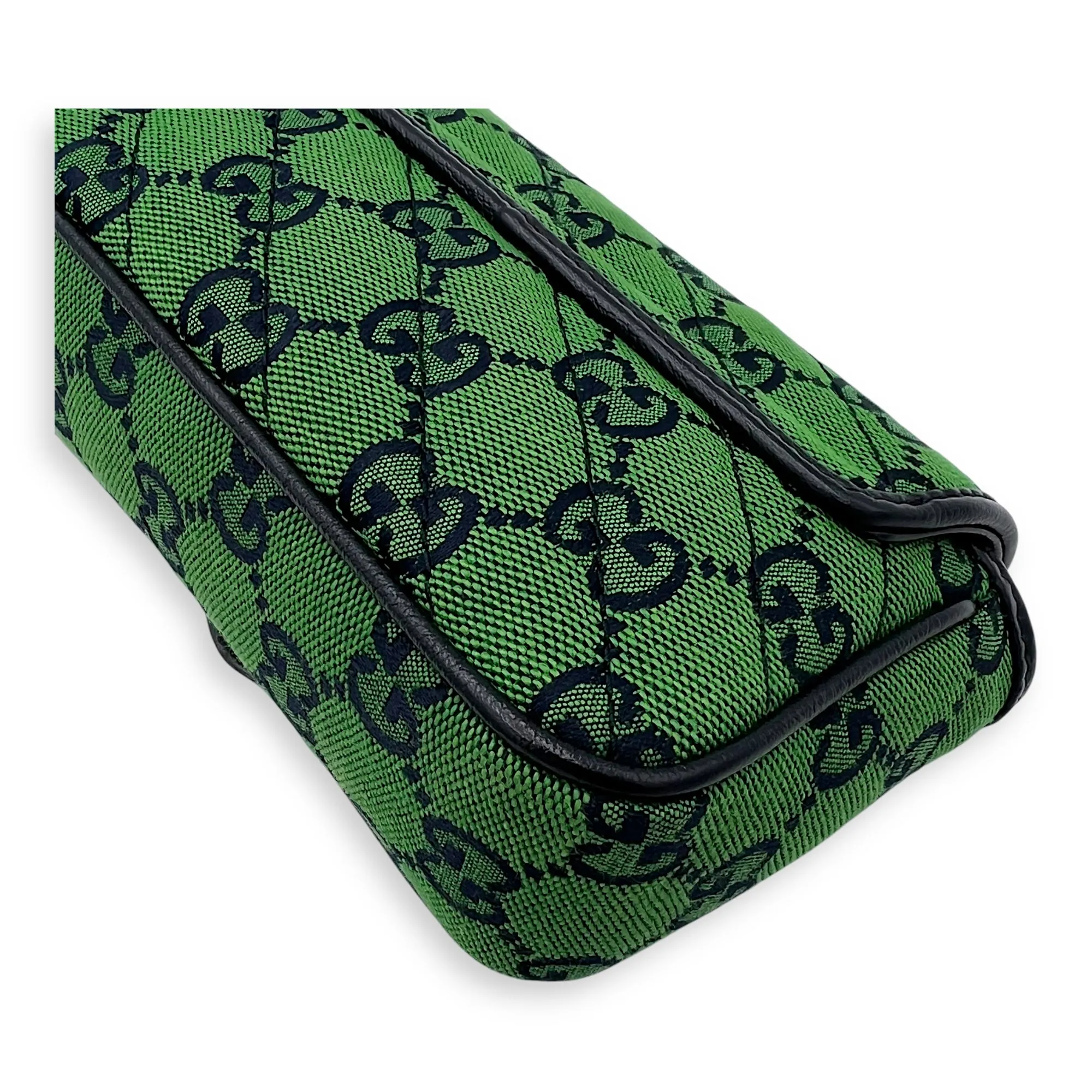 GG Marmont Super Mini Green Crossbody Bag in Canvas, Silver hardware