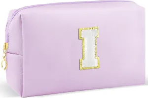 Gifts for Girls Initial Makeup Bag Personalized Cosmetic Bag with Zipper Cute Travel Toiletry Bag Waterproof PU Preppy Makeup Pouch Birthday Gift for Teen Girls Women(Purple I)