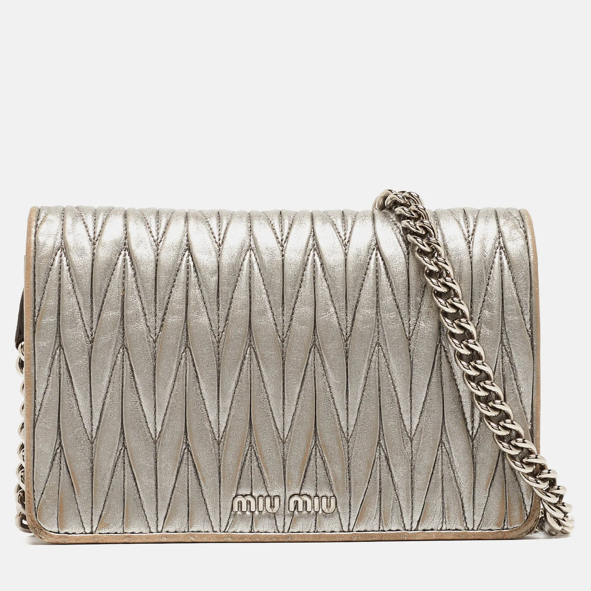 Grey Matelass&eacute; Leather Chain Crossbody Bag