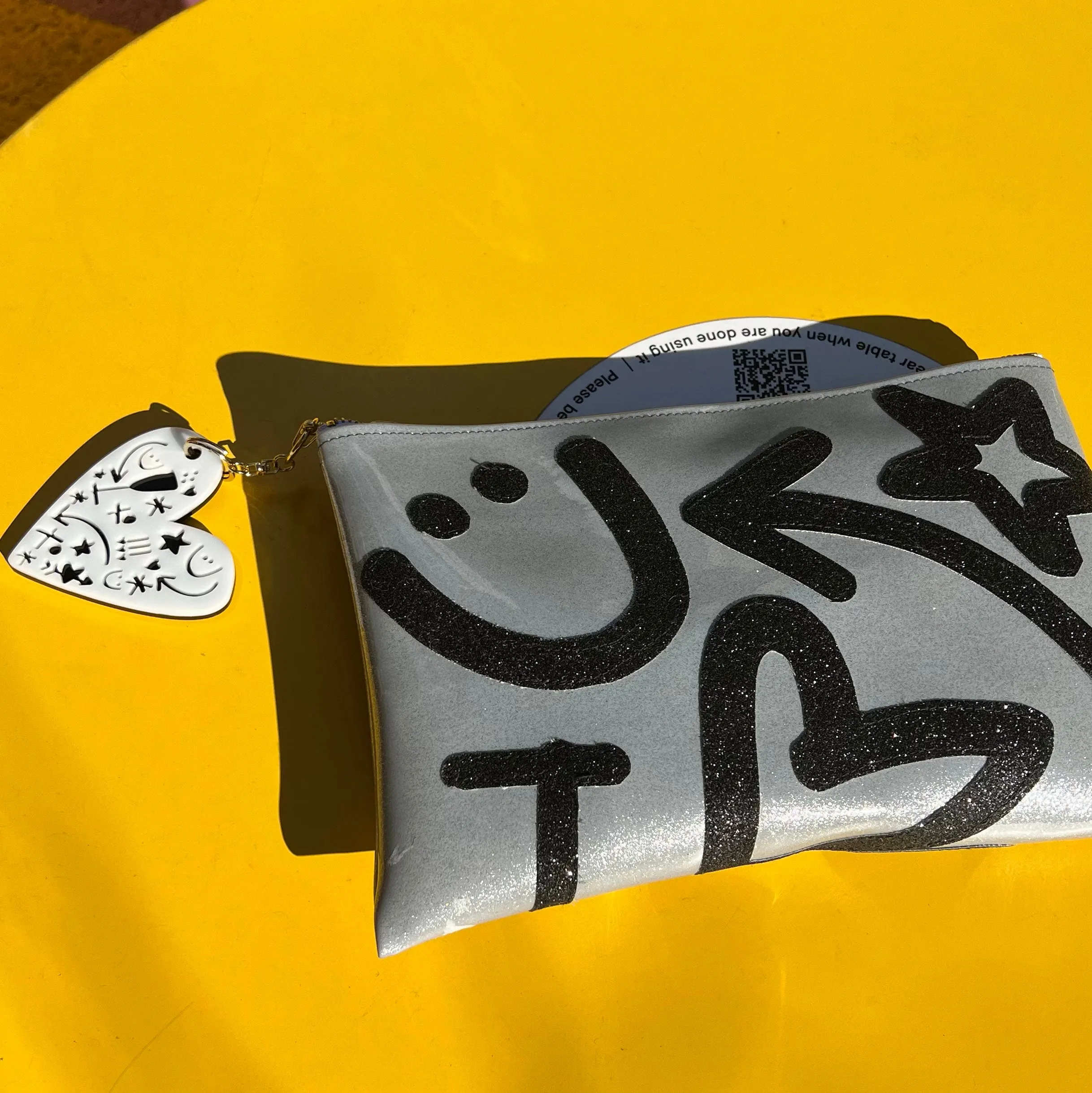 The Oversized Doodle Clutch! 🖍️ Playful Art on the Go!