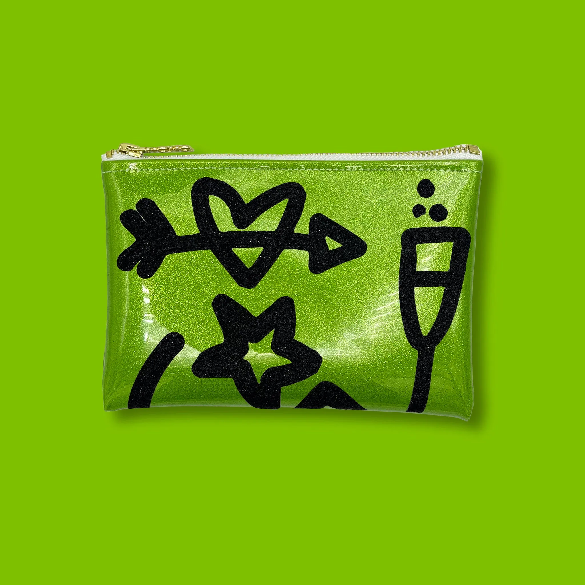 The Oversized Doodle Clutch! 🖍️ Playful Art on the Go!